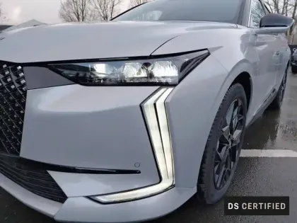 Photo 65 DS DS 4  Hybride 136 e-DCT6