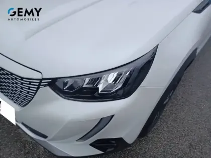 Photo 16 Peugeot 2008  Moteur électrique 136 ch