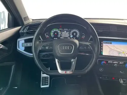 Photo 15 Audi Q3  Sportback 45 TFSIe 245 ch S tronic 6