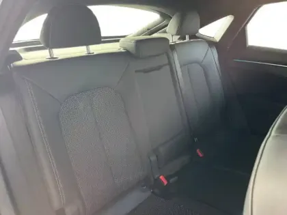 Photo 9 Audi Q3  Sportback 45 TFSIe 245 ch S tronic 6