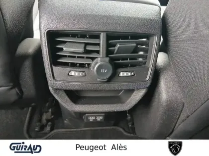 Photo 13 Peugeot 3008  Hybrid 225 e-EAT8