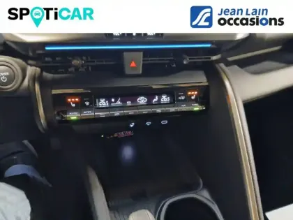 Photo 39 Toyota C-HR  Hybride 200