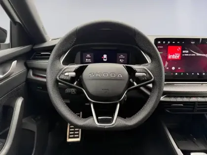 Photo 41 Skoda Octavia  1.5 TSI Hybrid 150 ch ACT DSG7