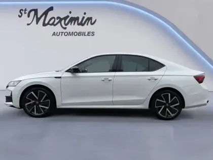 Photo 31 Skoda Octavia  1.5 TSI Hybrid 150 ch ACT DSG7