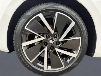 Photo 43 Skoda Octavia  1.5 TSI Hybrid 150 ch ACT DSG7