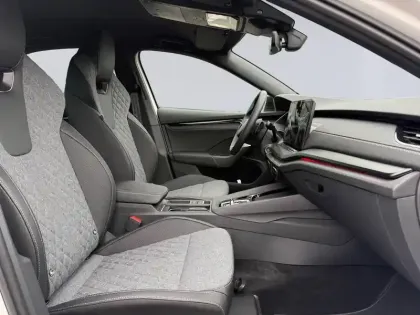 Photo 44 Skoda Octavia  1.5 TSI Hybrid 150 ch ACT DSG7