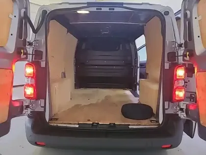 Photo 5 Citroën Jumpy E- FGN M 100 KW (136 CH) BATTERIE 75 KWH