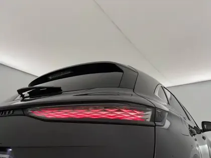 Photo 30 DS DS 7  Hybride Rechargeable E-Tense 300 EAT8 4x4