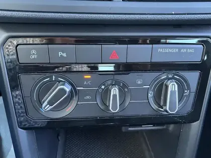 Photo 20 Volkswagen T-cross  1.0 TSI 115 Start/Stop BVM6