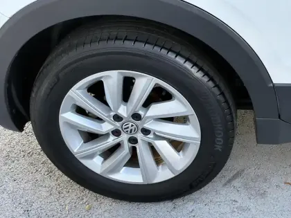 Photo 18 Volkswagen T-cross  1.0 TSI 115 Start/Stop BVM6