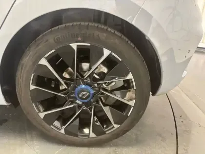 Photo 13 Renault Clio  E-Tech full hybrid 145 ch GSR2