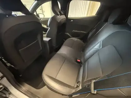 Photo 29 Renault Clio  E-Tech full hybrid 145 ch GSR2