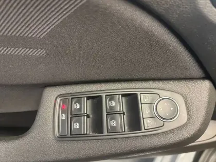 Photo 17 Renault Clio  E-Tech full hybrid 145 ch GSR2