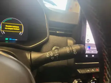 Photo 10 Renault Clio  E-Tech full hybrid 145 ch GSR2