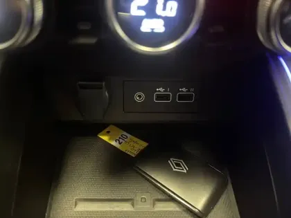 Photo 44 Renault Clio  E-Tech full hybrid 145 ch GSR2