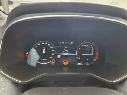 Photo 42 Renault Clio  TCe 90