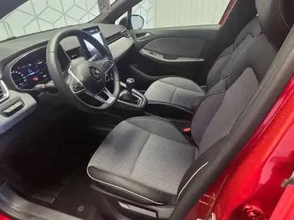 Photo 8 Renault Clio  TCe 90