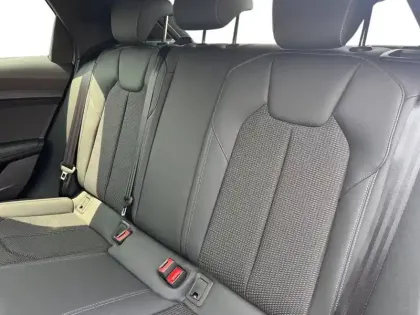 Photo 13 Audi A1  Sportback 35 TFSI 150 ch S tronic 7