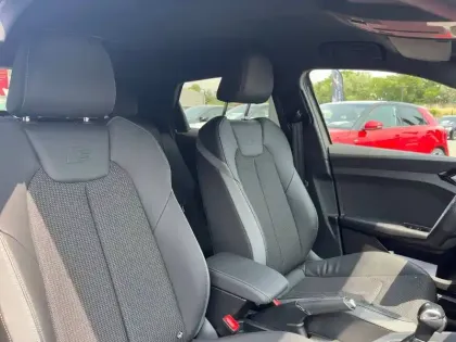 Photo 77 Audi A1  Sportback 35 TFSI 150 ch S tronic 7