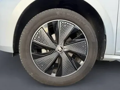 Photo 8 Skoda Kamiq  1.0 TSI Evo 2 116 ch DSG7