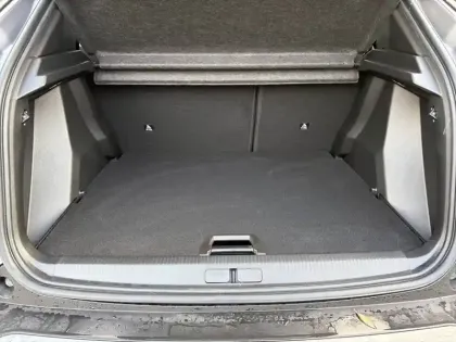 Photo 25 Peugeot 2008  Hybrid 145 e-DCS6