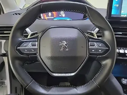 Photo 41 Peugeot 3008  BlueHDi 130ch S&S EAT8