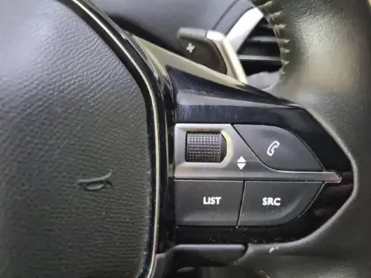 Photo 29 Peugeot 3008  BlueHDi 130ch S&S EAT8