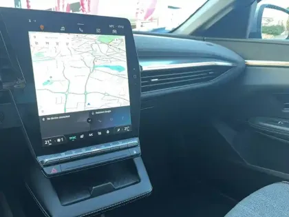 Photo 31 Renault Megane  E-Tech EV60 220 ch optimum charge