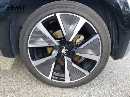 Photo 10 Peugeot 208  Electrique 50 kWh 136ch