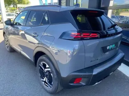 Photo 36 Peugeot 2008  Hybrid 145 e-DCS6