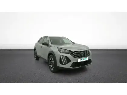 Photo 75 Peugeot 2008  Hybrid 136 e-DCS6