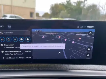 Photo 29 Peugeot 5008  Hybrid 136 e-DCS6