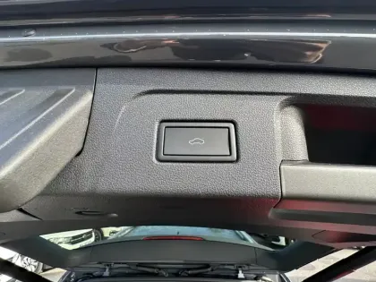 Photo 46 Volkswagen Touran  2.0 TDI 122 7pl