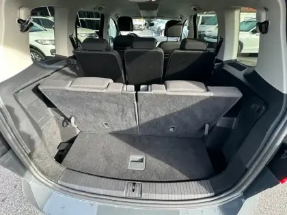 Photo 47 Volkswagen Touran  2.0 TDI 122 7pl