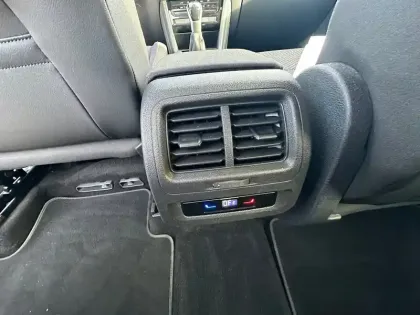 Photo 58 Volkswagen Touran  2.0 TDI 122 7pl