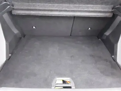 Photo 29 Peugeot 2008  Electrique 136 ch