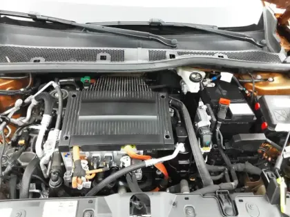 Photo 38 Peugeot 2008  Electrique 136 ch