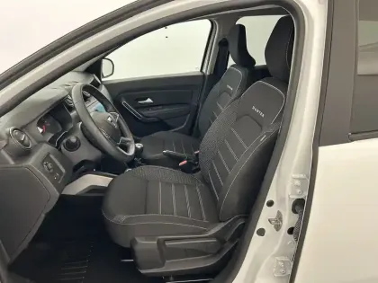 Photo 92 Dacia Duster  ECO-G 100 4x2