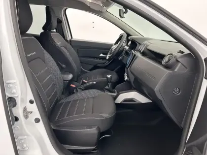 Photo 150 Dacia Duster  ECO-G 100 4x2