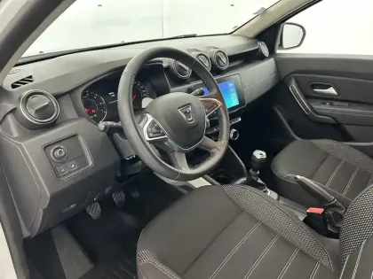 Photo 45 Dacia Duster  ECO-G 100 4x2