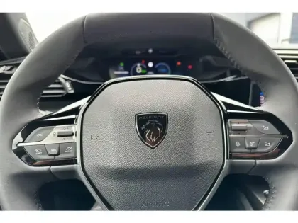 Photo 47 Peugeot 308  Electrique 54 kWh 156ch