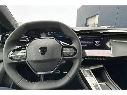 Photo 46 Peugeot 308  Electrique 54 kWh 156ch