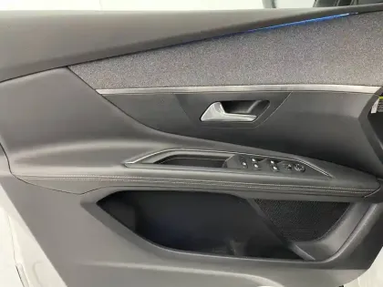 Photo 25 Peugeot 3008  1.6 THP 165ch S&S EAT6