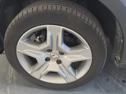 Photo 33 Dacia Sandero  SCe 75