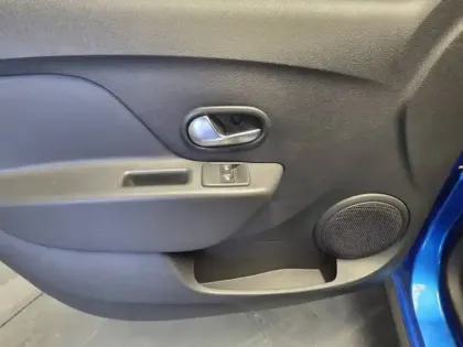 Photo 29 Dacia Sandero  SCe 75