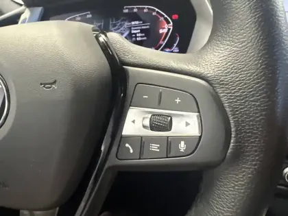 Photo 22 BMW Serie 1 118i 136 ch DKG7