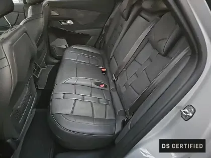Photo 21 DS DS 7 DS7 Crossback Hybride E-Tense 300 EAT8 4x4 Louvre