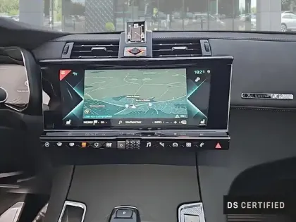 Photo 9 DS DS 7 DS7 Crossback Hybride E-Tense 300 EAT8 4x4 Louvre