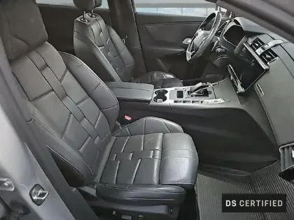 Photo 7 DS DS 7 DS7 Crossback Hybride E-Tense 300 EAT8 4x4 Louvre