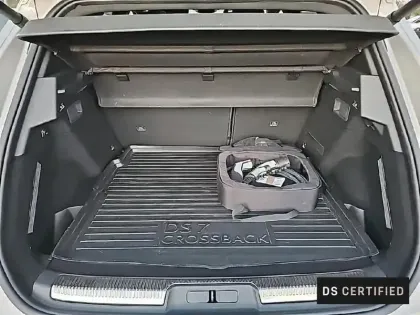 Photo 6 DS DS 7 DS7 Crossback Hybride E-Tense 300 EAT8 4x4 Louvre